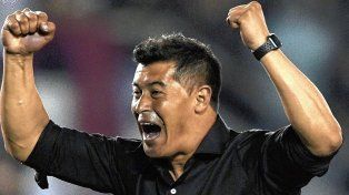 Jorge Almirón, a un paso de Boca.
