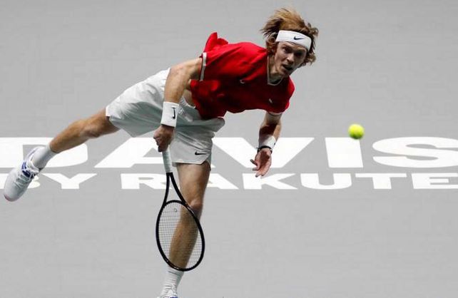 Rusia, Bélgica y Canadá festejaron en el inicio de la nueva Copa Davis