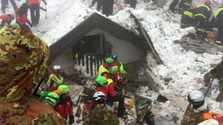 El alud de nieve en Italia dejó 29 muertos