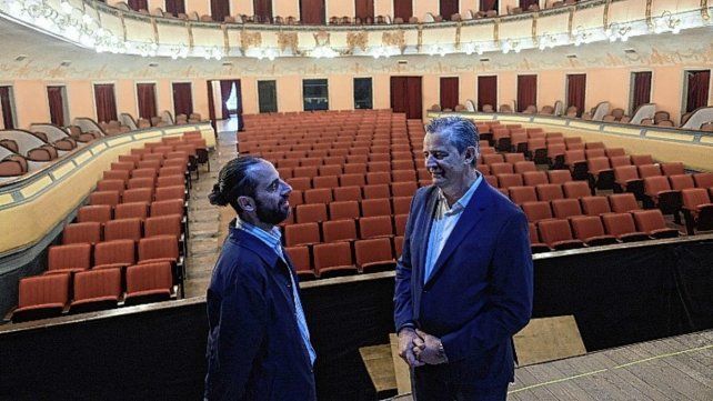 Se renovaron las butacas del Teatro 3 de Febrero de Paraná