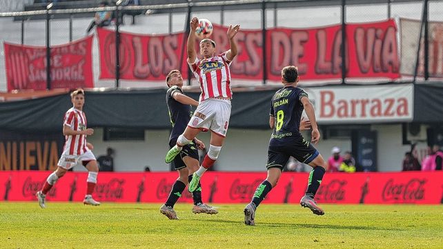 El minuto a minuto del duelo entre Barracas Central y Unión