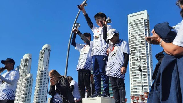 Se corrió el maratón por el aniversario del Instituto Grognet, a beneficio del Comedor y Centro Cultural Dorita