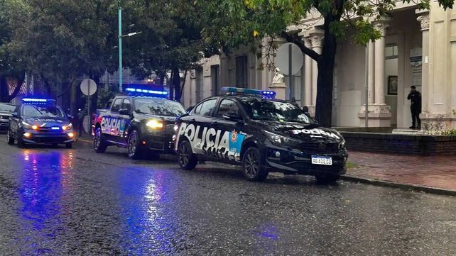 La Policía de Santa Fe secuestró un arma de aire comprimido de una mochila de un estudiante de la escuela Alberdi de Rafaela