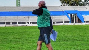 Marcelo Fuentes asumió el viernes y debutó este domingo en Gimnasia.