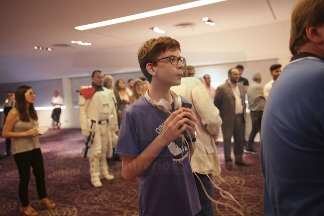 Concentrado. Santino se mantuvo atento a los sucesos en el salón.&nbsp;