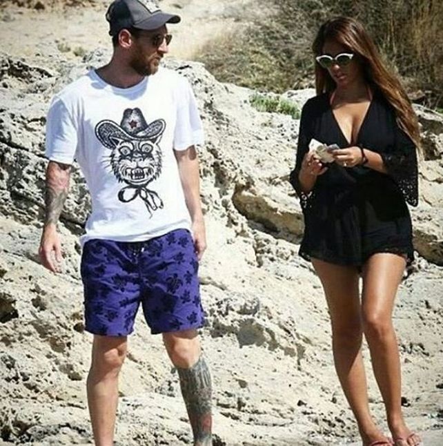 Las fotos robadas de Antonella Roccuzzo en bikini