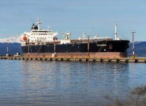 Tierra del Fuego repudió la operación de buque británico en Ushuaia y cruzó a Nación