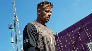 Burián rompió el silencio y habló de su futuro en Colón