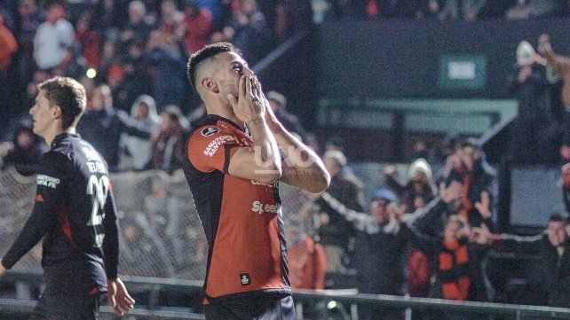 Lértora jugará los dos duelos de la Libertadores para Colón