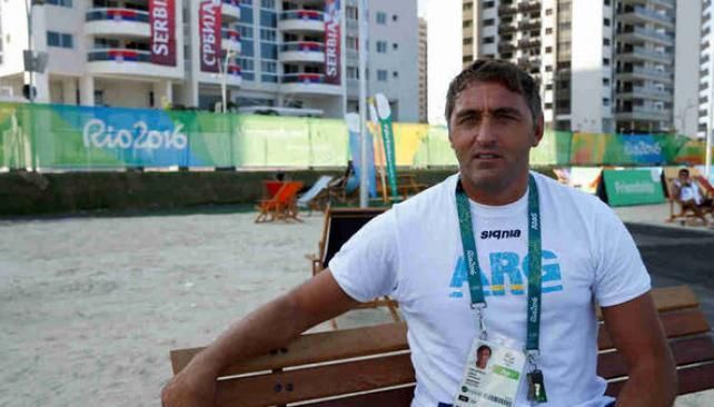 Alina Moine está de novia con conocido entrenador