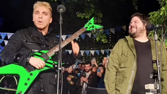 Cristian Castro y Santiago Motorizado