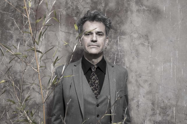 Coleman se presenta en la sala Lavardén con un show electroacústico