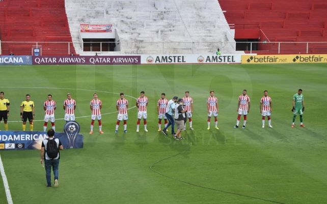 Unión deberá cambiar el chip y asimilar el duro golpe que le significó la eliminación de la Copa Sudamericana.