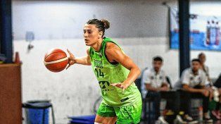 Orgullo. Maribel Barzola, de 27 años, se prepara para afrontar el partido más importante del campeonato nacional.