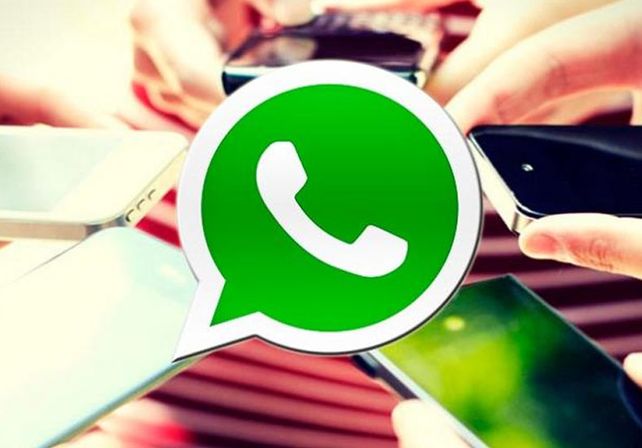 El truco para leer mensajes de WhatsApp sin que nadie se entere
