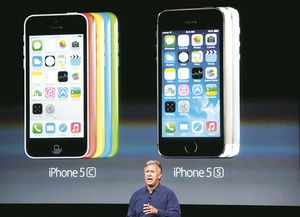 Apple presentó el nuevo iPhone 5C, más barato y colorido
