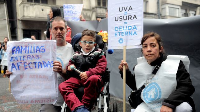 Los tomadores de créditos UVA lograron un alivio con la renovación de la ley que frena los remates de viviendas.&nbsp;