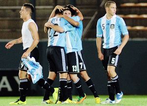 Argentina juega anta Canadá por el pase a octavos de final