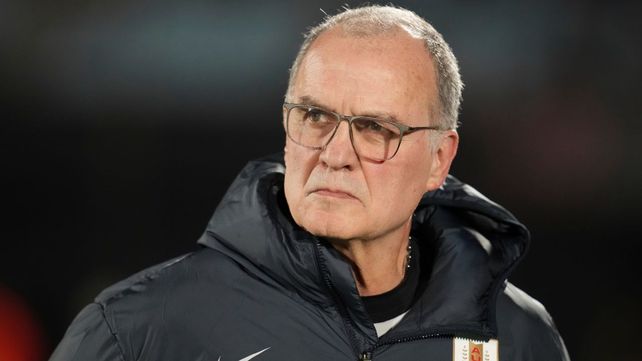 El Loco Marcelo Bielsa vuelve a una Copa del Mundo. Ya dirigió a Argentina y Chile