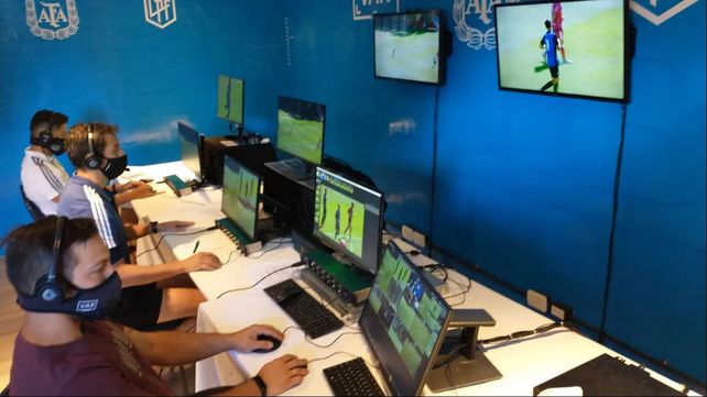 El VAR llegó para solucionar polémicas