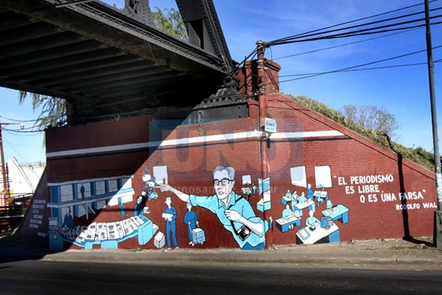 En el Día del Periodista, se inauguró un mural en homenaje a Rodolfo Walsh