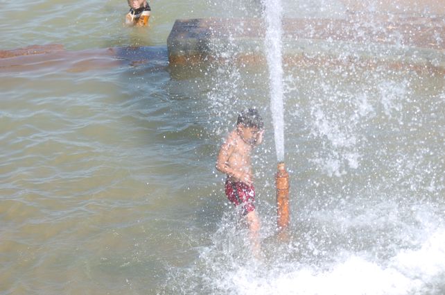 Alerta amarilla: la sensación térmica llegó a los 42 grados en Santa Fe y anticipan lluvias y tormentas