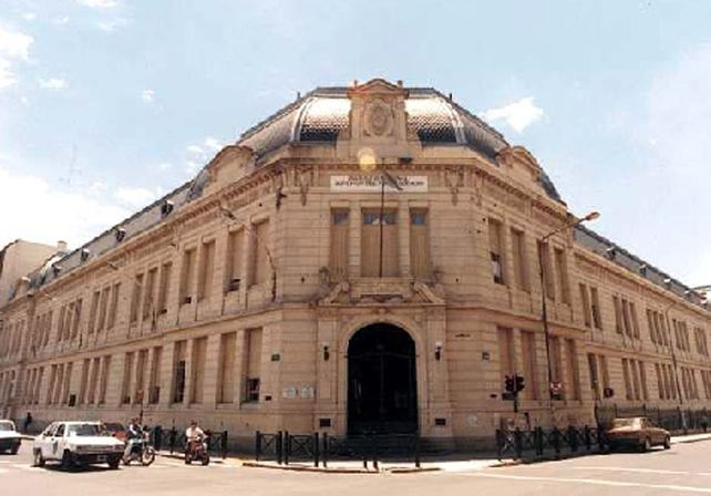 Escuela Normal de Paraná recordará mañana su fecha de creación