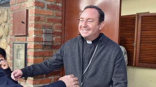 Citarían al ex obispo de Orán por un caso de abuso