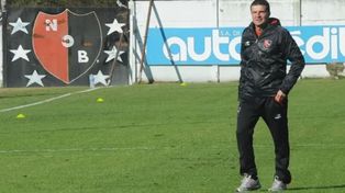 Carozo Raggio en su época de DT en su querido Newells Old Boys.