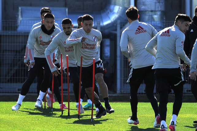 Con testeos negativos River quiere repetir el equipo ante Lanús
