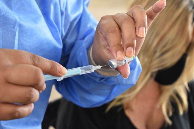 Desde Salud afirman que la tercera dosis será necesaria para ciertos pacientes