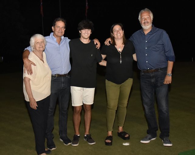 Martha y Juan Cura, Férmin Lucero, Mercedes y Jorge Cura