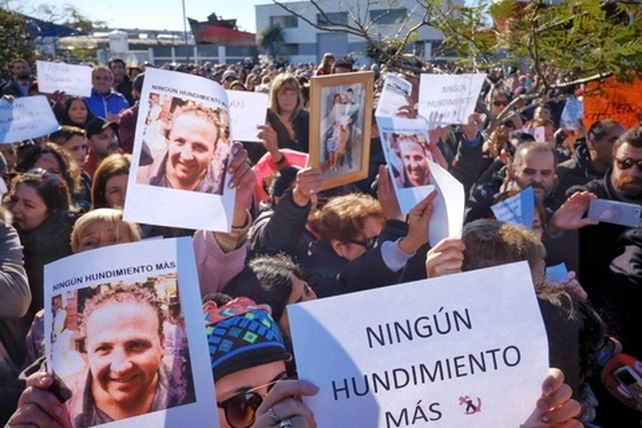 La movilización se concentró en el puerto de Mar del Plata.