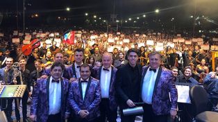 Los Palmeras y la Filarmónica hicieron bailar a más de 50 mil personas en Carlos Paz