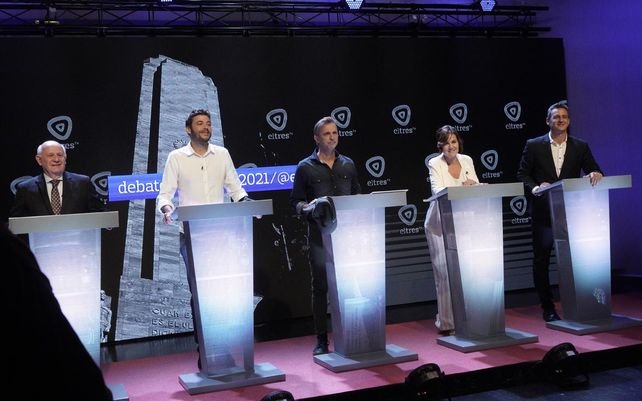 Los candidatos al Concejo se cruzaron en un debate de alto voltaje político. Seisas