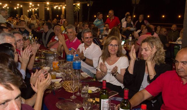 Multitudinaria cena de fin de año del Frente Renovador 100 % Santafesino