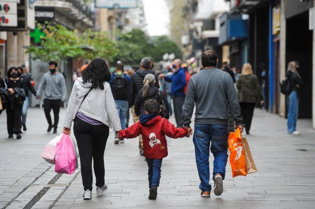 Comercios en jaque. El relevamiento exhibió resultados negativos en seis de los siete rubros relevados.