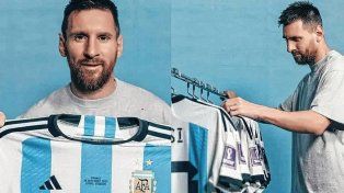 Lionel Messi subastará seis camisetas que utilizó en Qatar.