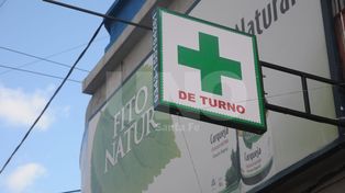 Las farmacias ya no pagarán la cruz verde