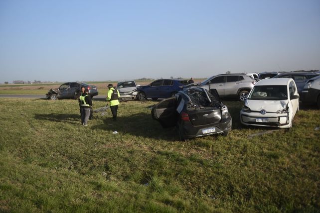 Tormenta de viento provocó un choque que involucró a 44 vehículos en la autopista a Córdoba: una rosarina muerta y varios heridos
