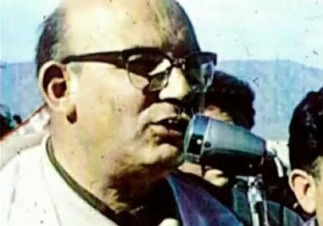 Enrique Angelelli murió en agosto de 1976 cerca de Chilecito cuando el auto en que iba fue atacado.