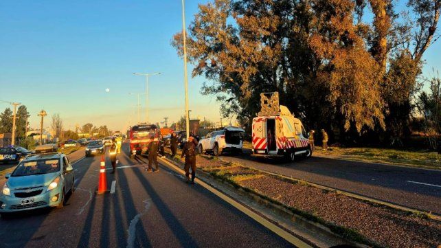Tragedia en Autovía 19 a la altura de Colonia San José: accidente fatal entre una camioneta y un camión