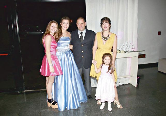 Los 15 de Ale