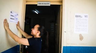 Abrieron las urnas y Brasil elige su futuro presidente en una histórica elección