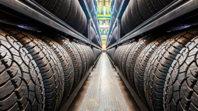 El Gobierno oficializó baja de aranceles a 89 productos