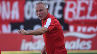 El entrenador de Newells, Adrián Blas Taffarel.