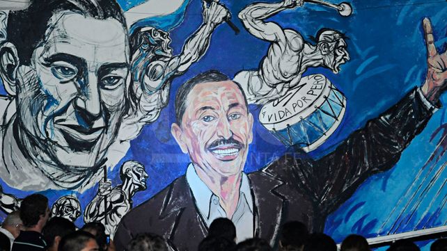 Mural inaugurado en la sede del PJ cuando se cumplió un año de su fallecimiento