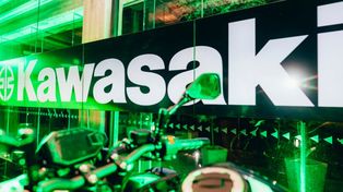 Las nuevas Kawasaki Z500 y Z500 SE, ensambladas en Venado Tuerto, reflejan innovación y calidad para el mercado argentino