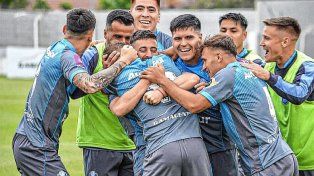 Ciudad Bolívar venció en los penales a Atlético de Rafaela y jugará en la Primera Nacional.