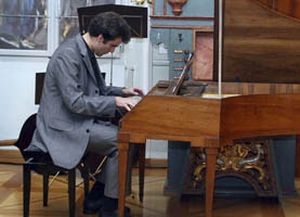 Interpretan obras in&eacute;ditas que Mozart compuso cuando era ni&ntilde;o
